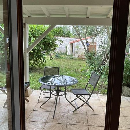 Sous L Olivier Apartment Tusson Exterior photo